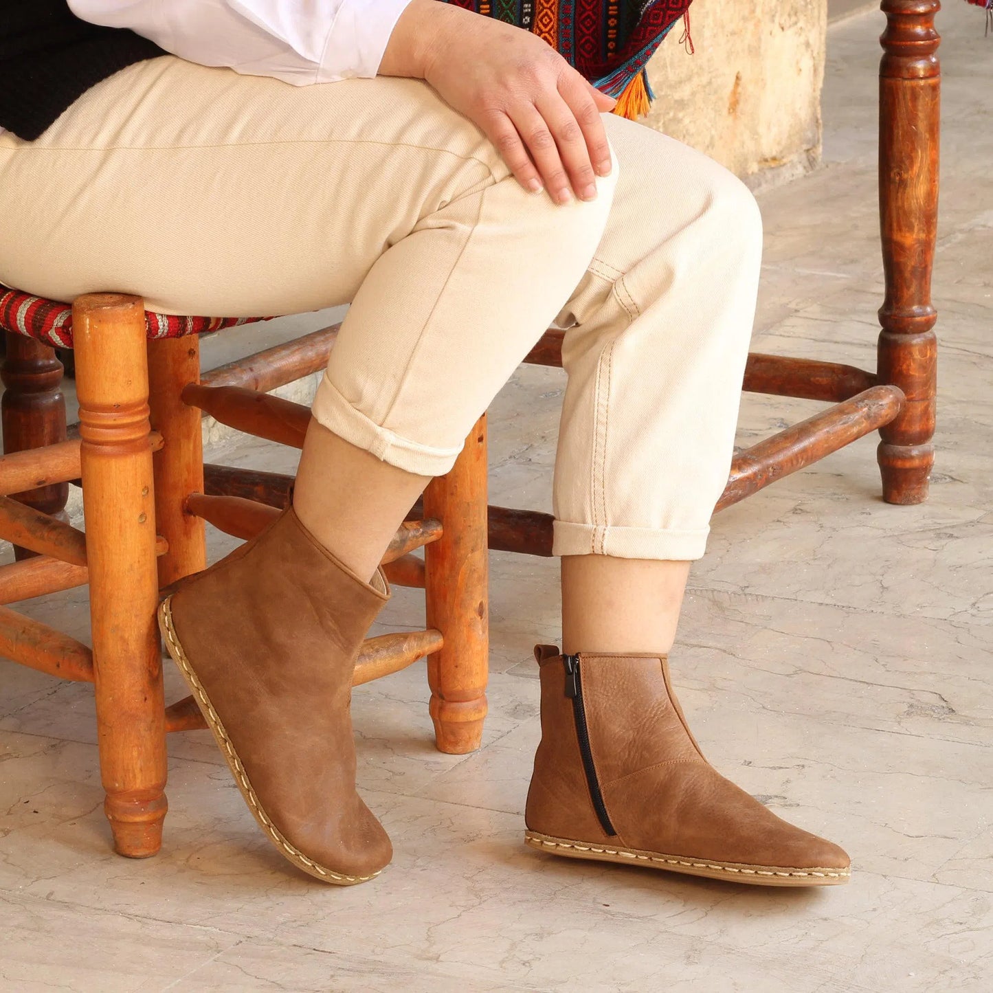 barefoot boots for women with zipper matte brown