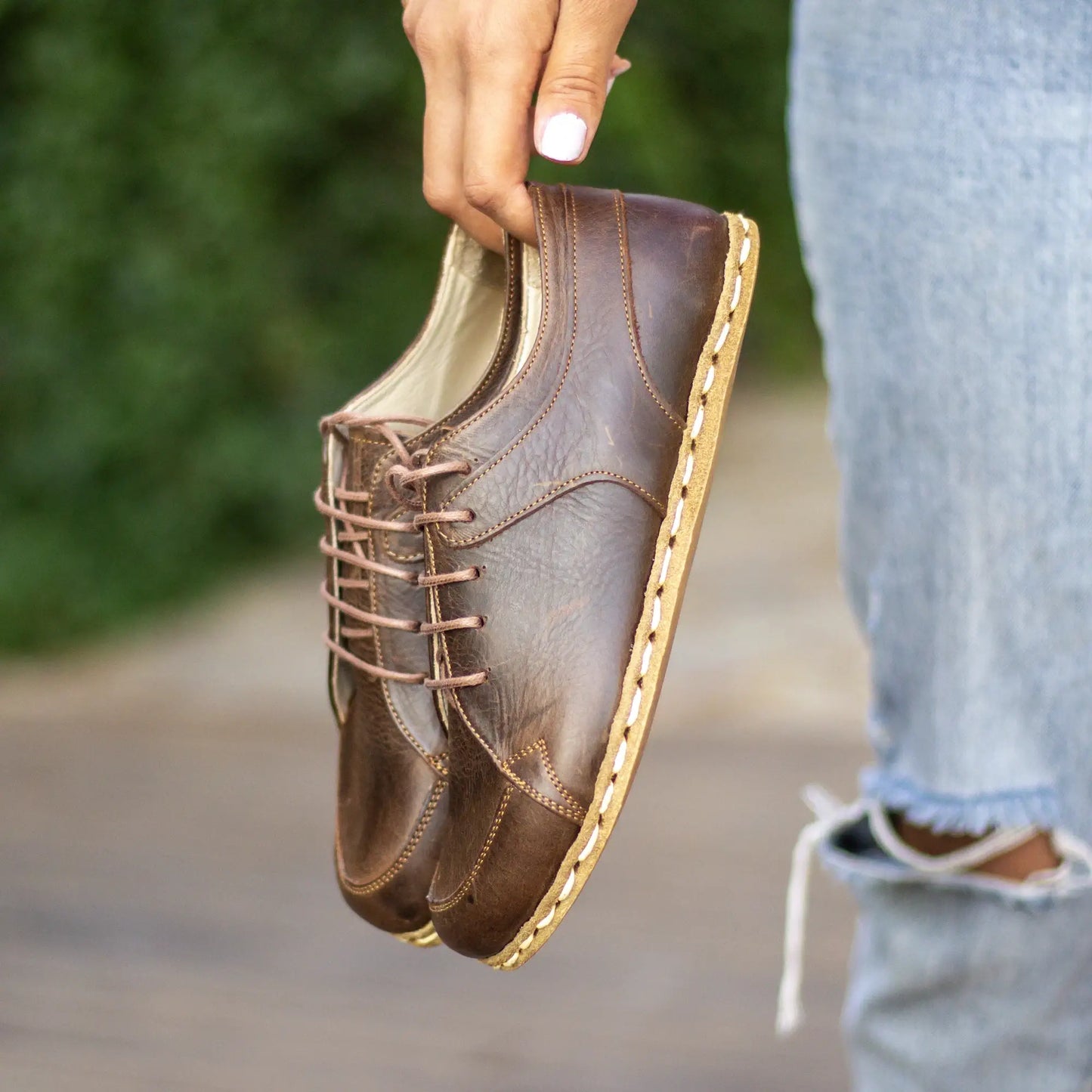 flexible womens barefoot sneaker crazy classic brown