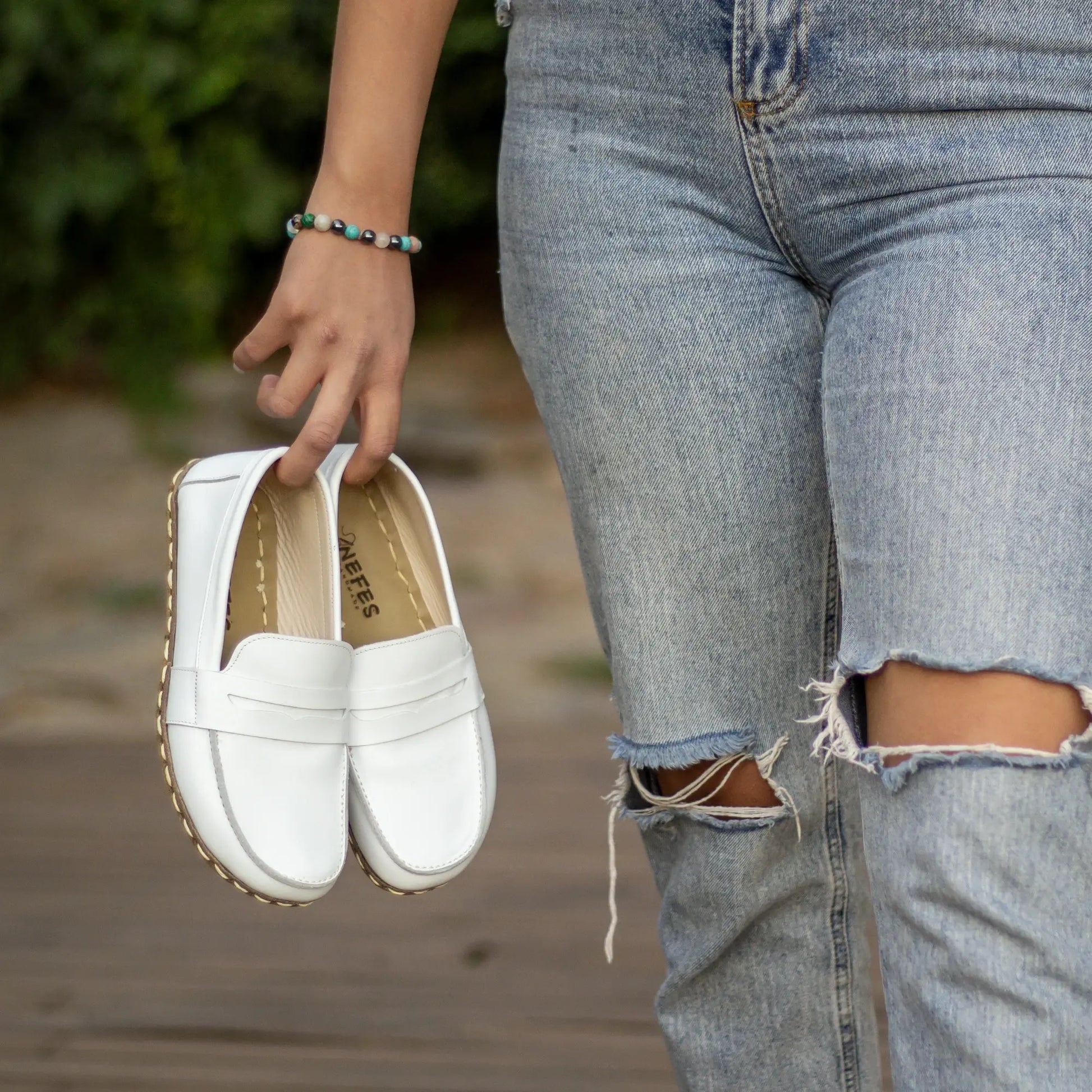 minimalist barefoot earthing shoes white women
