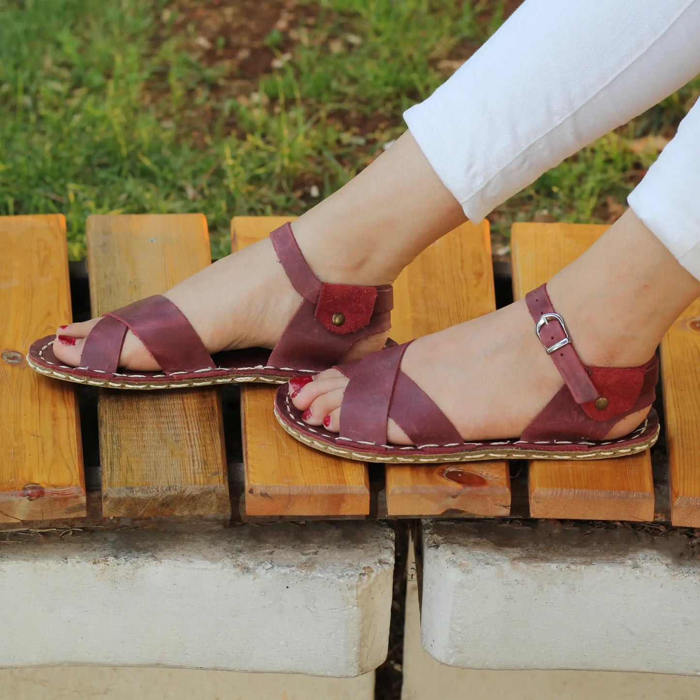 minimalist huarache sandals women burgundy leather