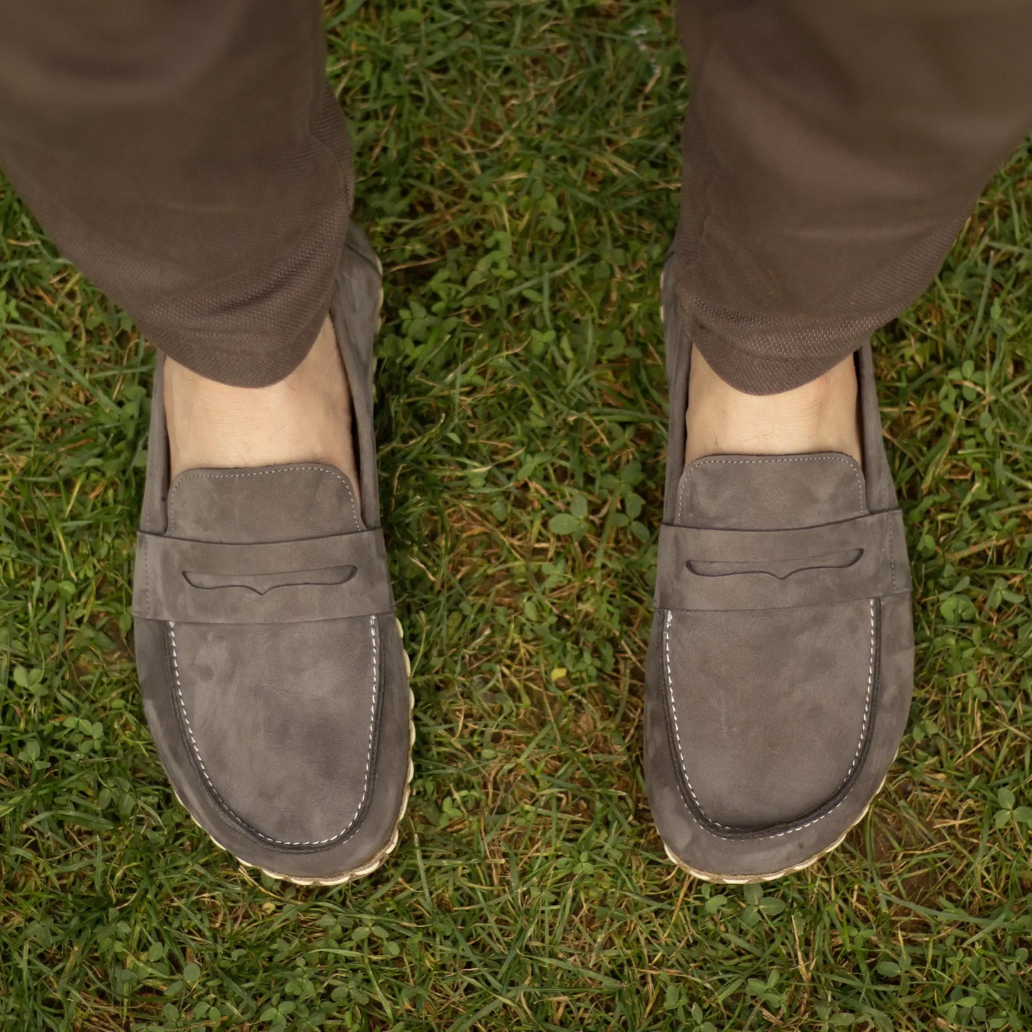 natural grounding earthing shoes men gray nubuck
