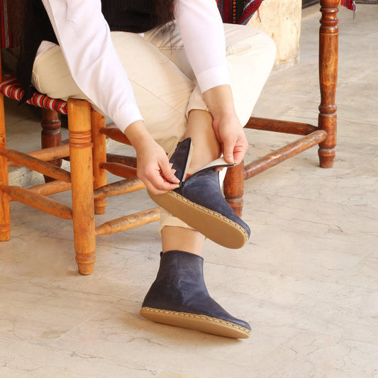 womens navy blue barefoot boots with zipper stylish wear