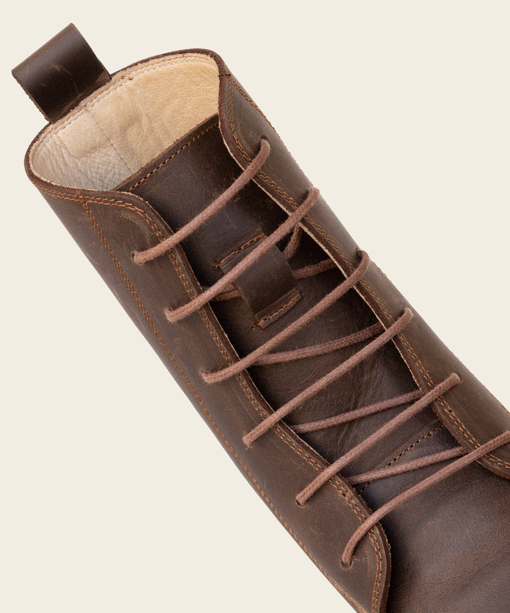 Minimalist Winter Boots Women Actually Need