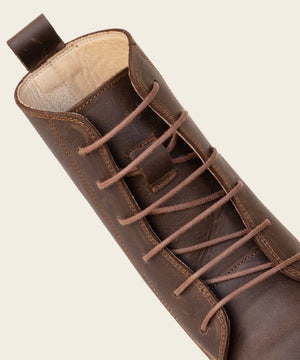 Minimalist Winter Boots Women Actually Need