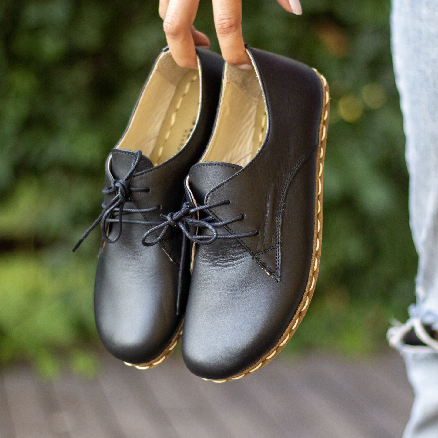 Black Barefoot Shoes For Women's  Oxford Style Lace-up