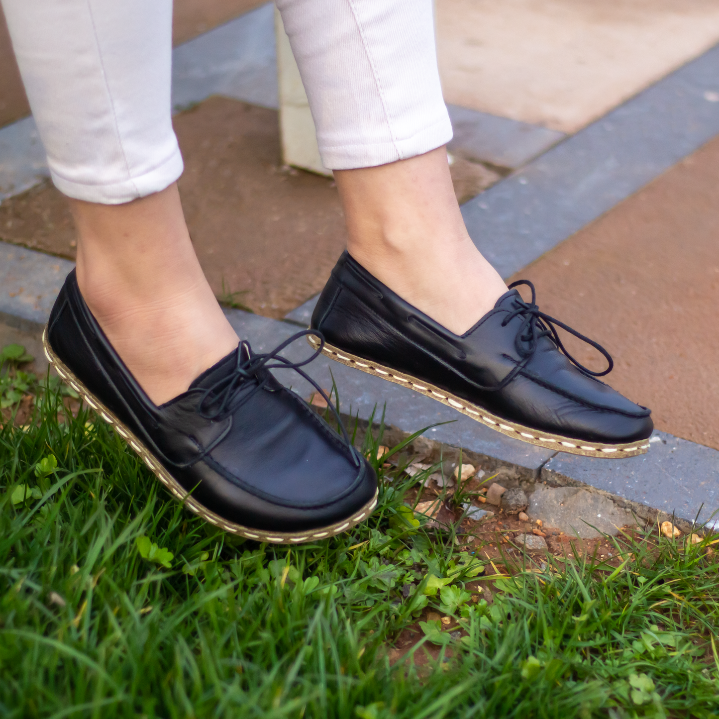 Black Women's Leather Earthing Barefoot Shoes
