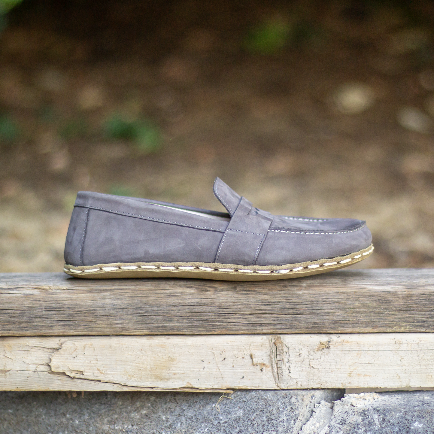 Earthing Barefoot Shoes Gray Nubuck Women's