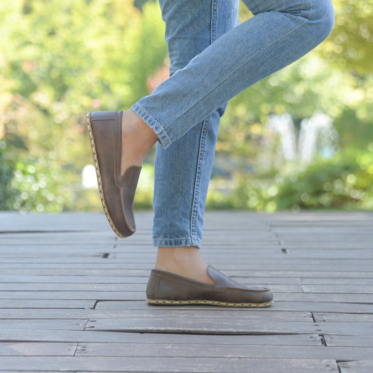 Barefoot Shoes Women's Crazy Classic Brown