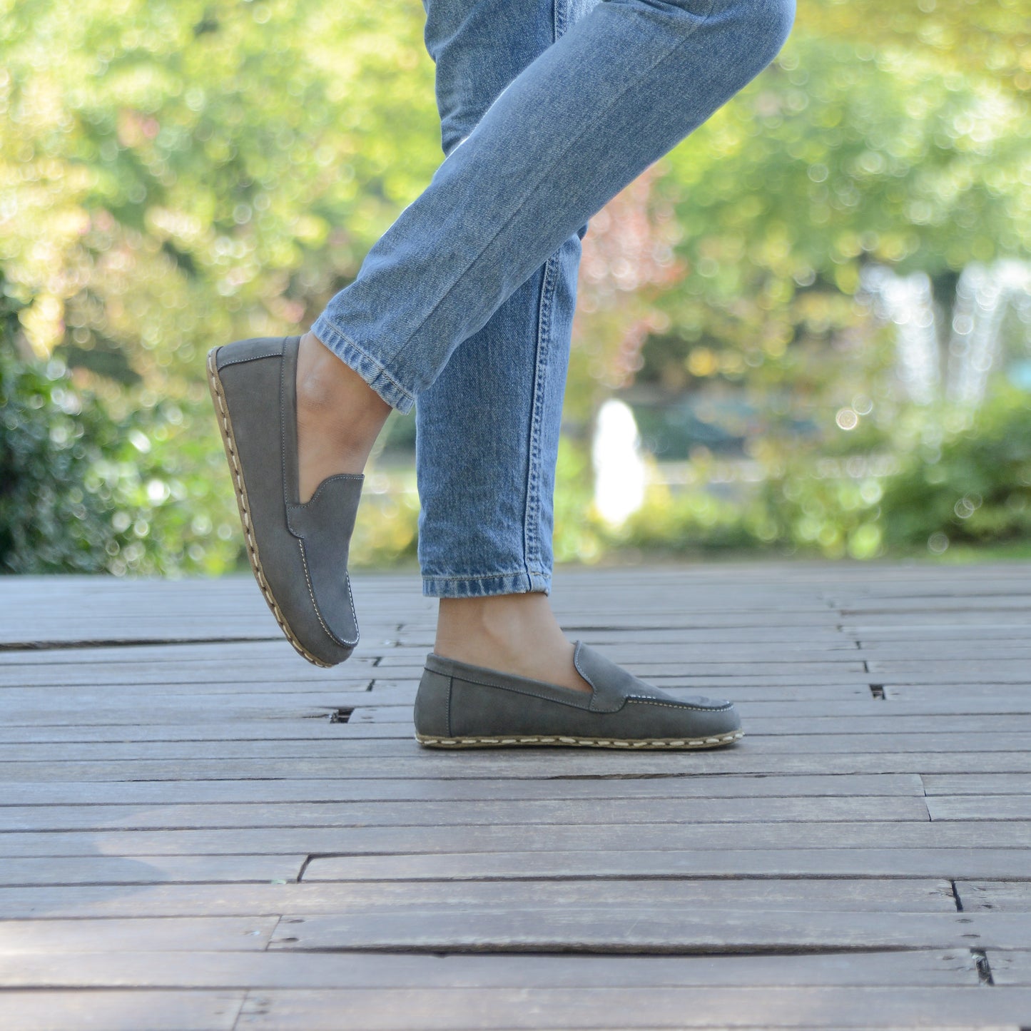 Barefoot Earthing Shoes Gray Nubuck Women