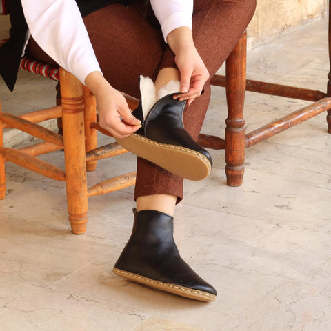 barefoot hiking leather boots women's black