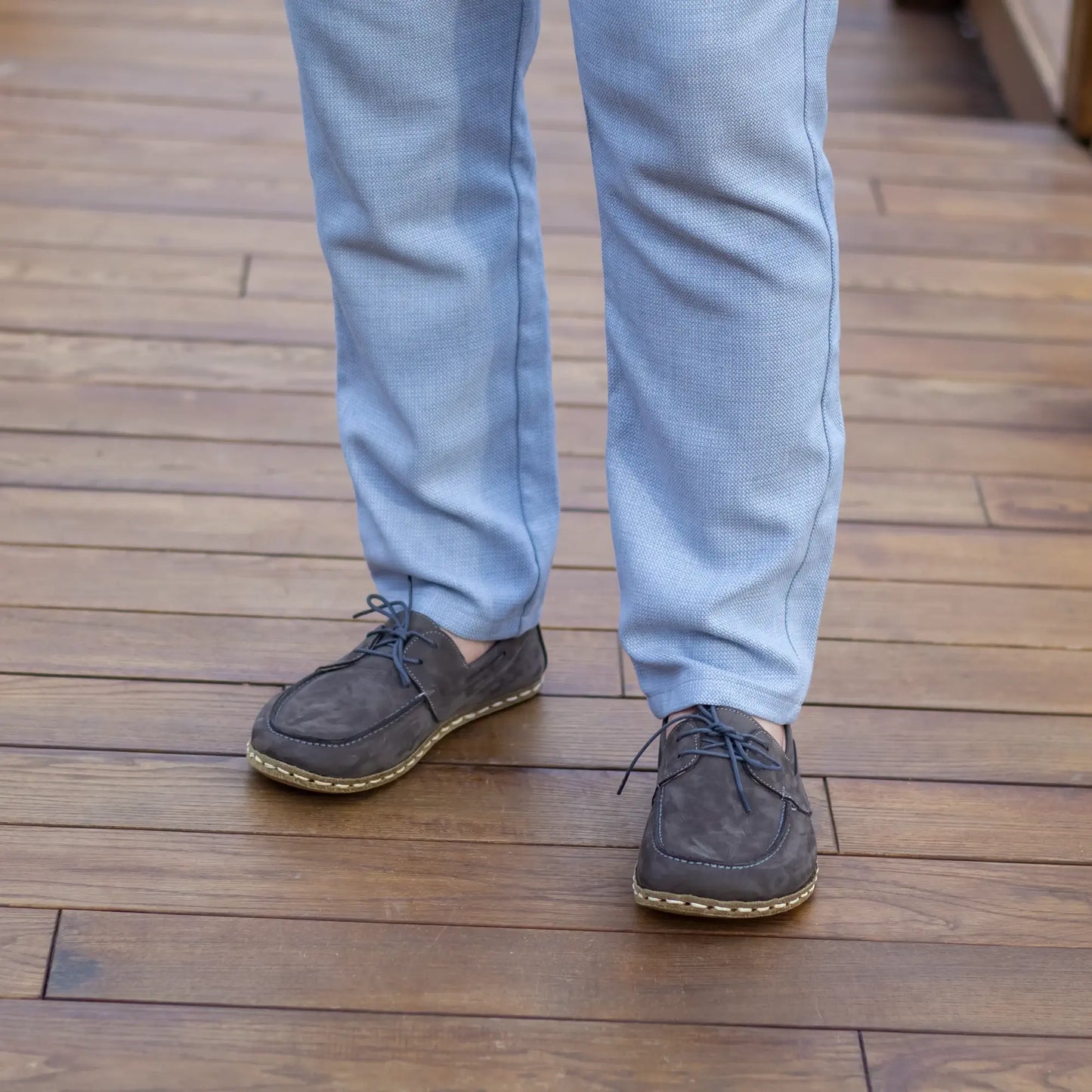 barefoot men’s gray nubuck leather natural earthing shoes