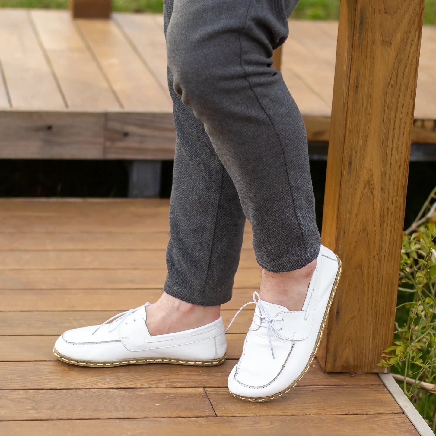 barefoot men’s white leather natural earthing shoes