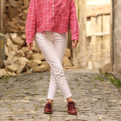 casual womens barefoot sneaker burgundy