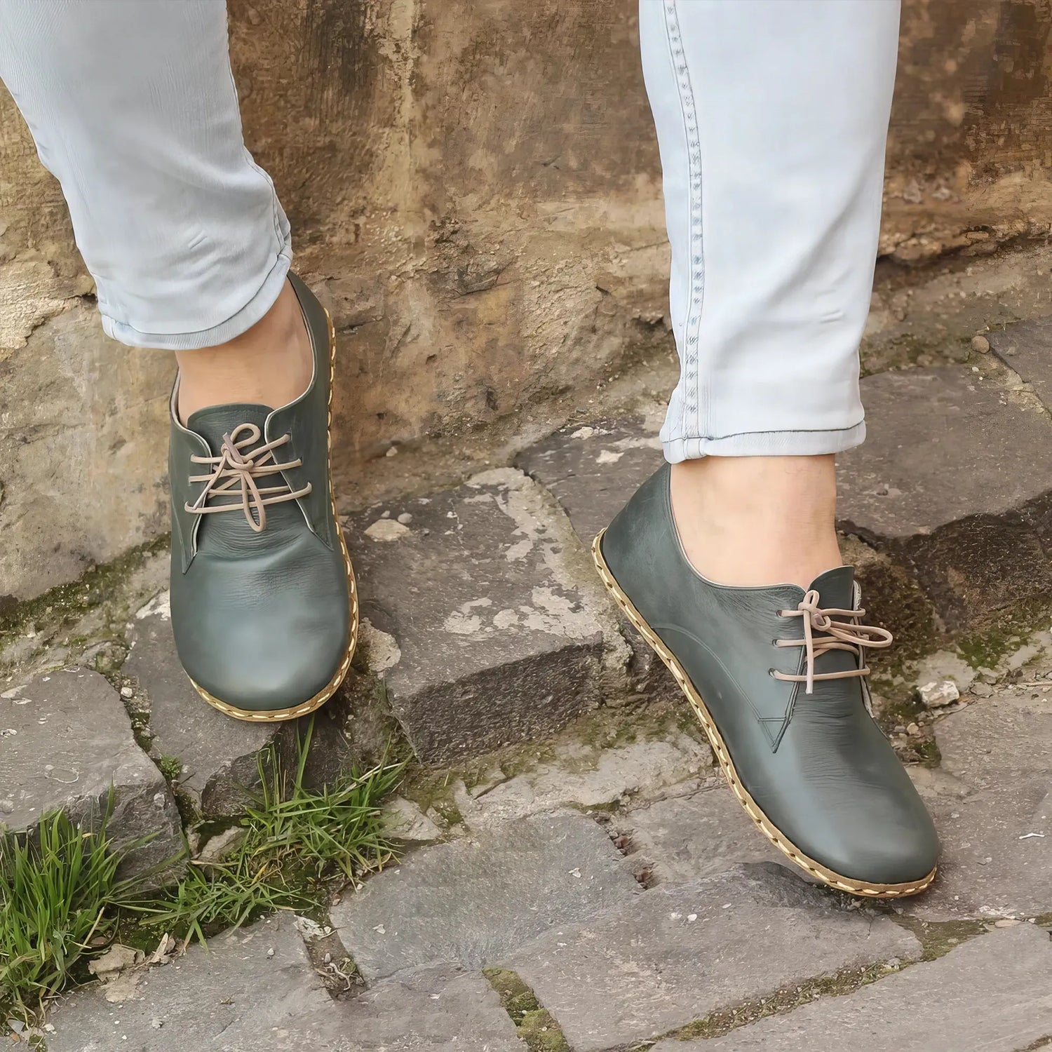 Style Lace-Up Barefoot Shoes
