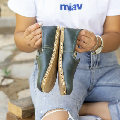 comfortable barefoot shoes women grounding green