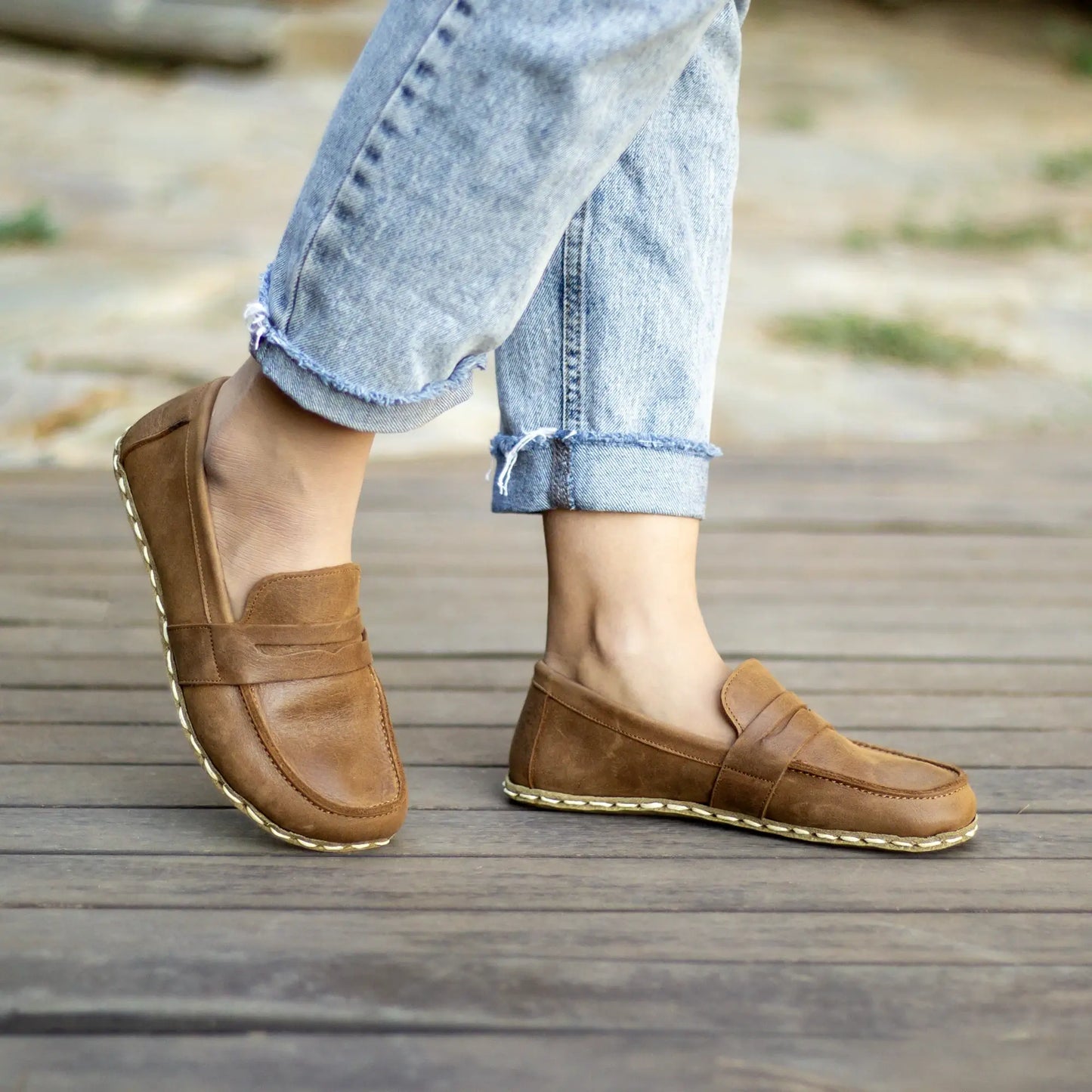crazy classic brown womens minimalist grounding leather shoes