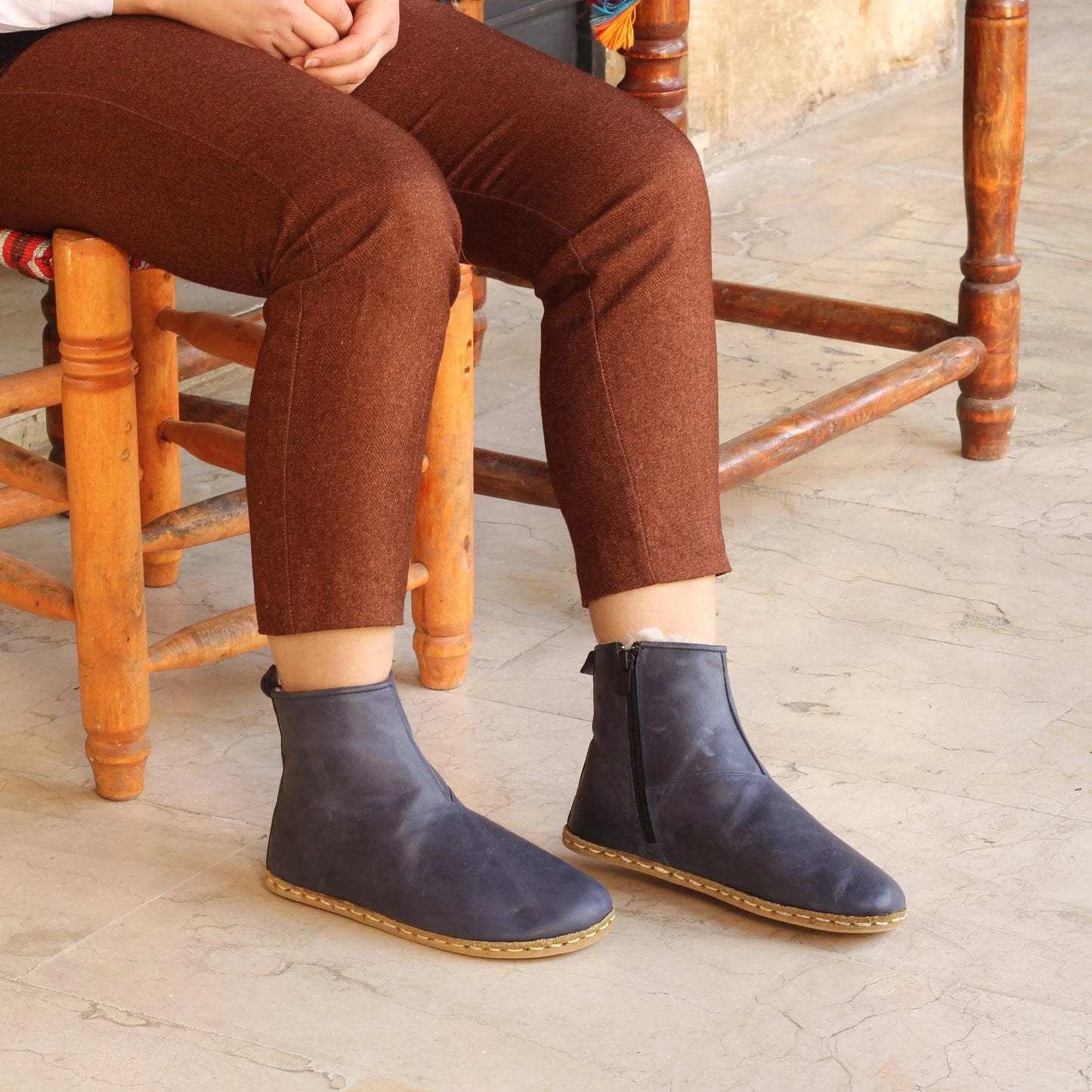 durable womens navy blue leather barefoot hiking mountain boots