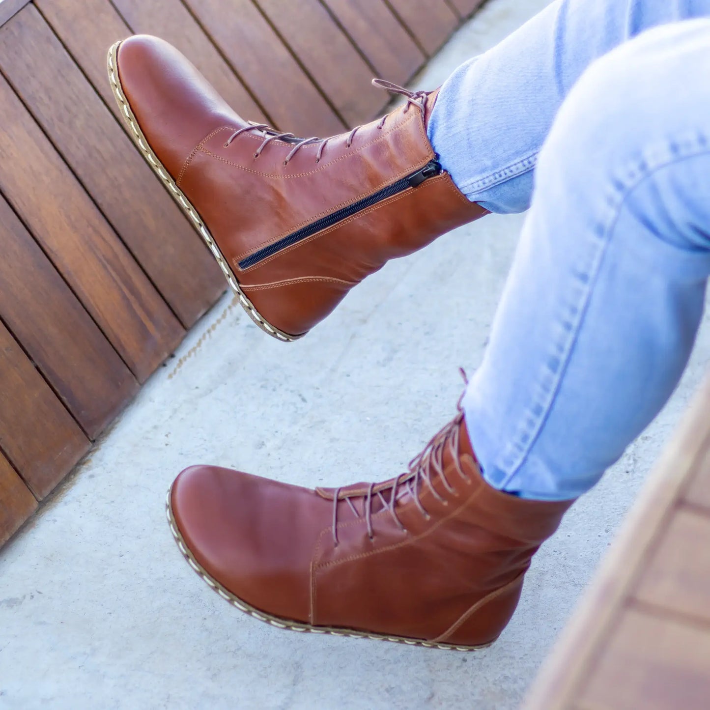 grounding barefoot leather lace up tornado brown boots men