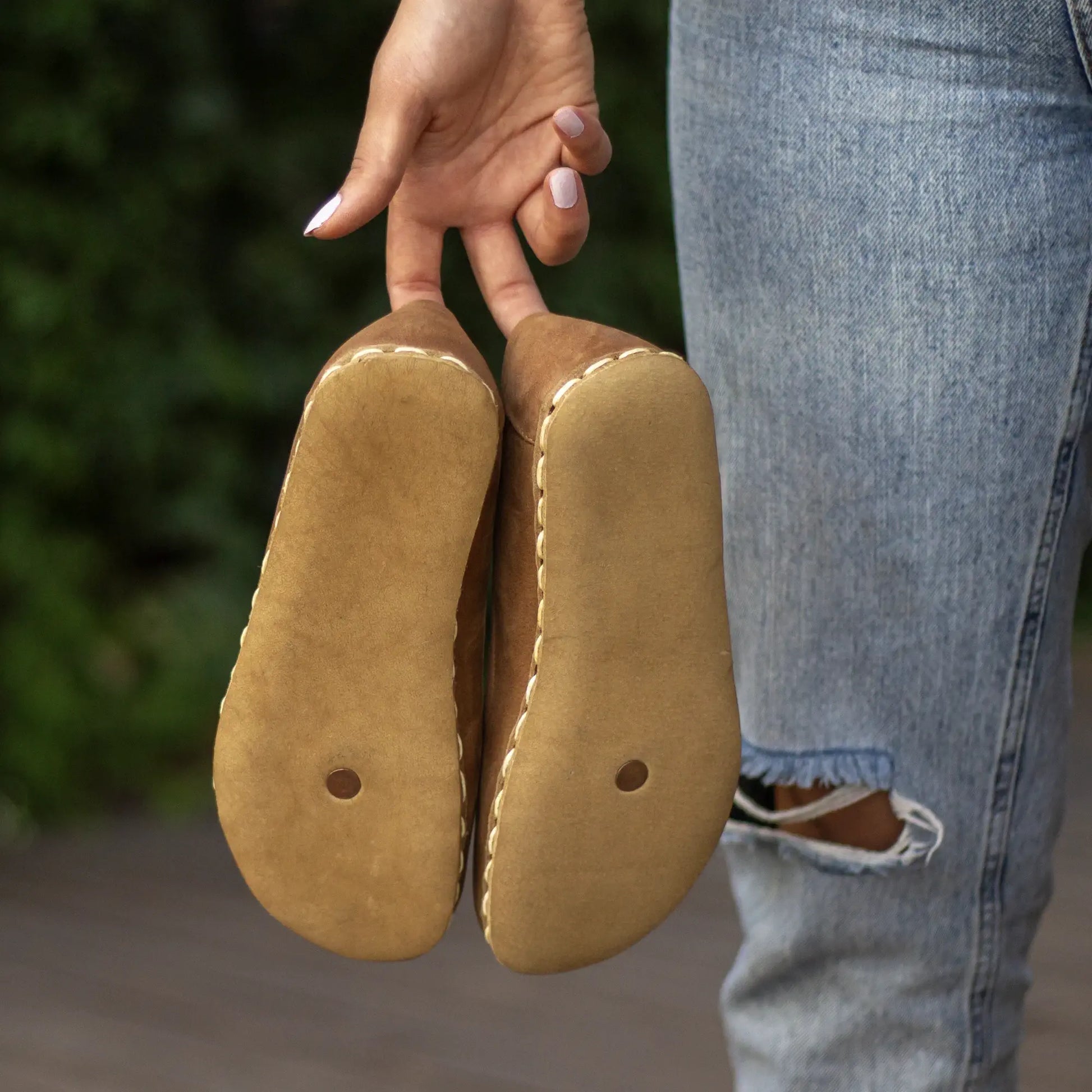 grounding effect womens barefoot flat shoes matte brown