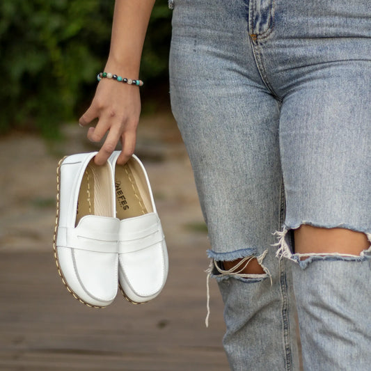 minimalist barefoot earthing shoes white women