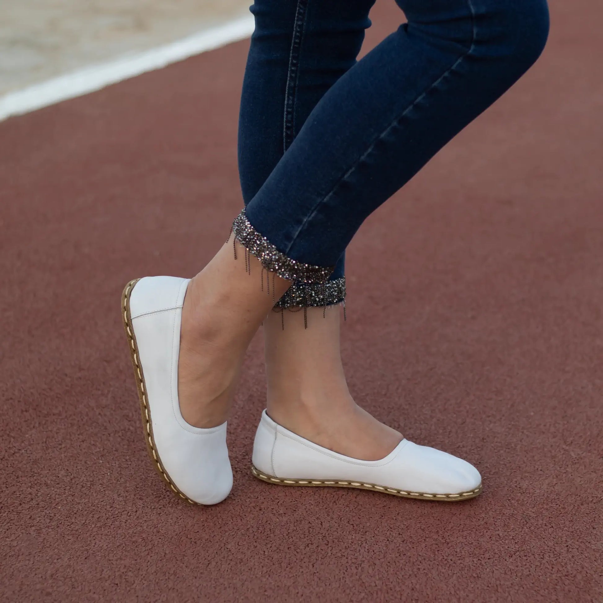 minimalist barefoot flat shoes women white