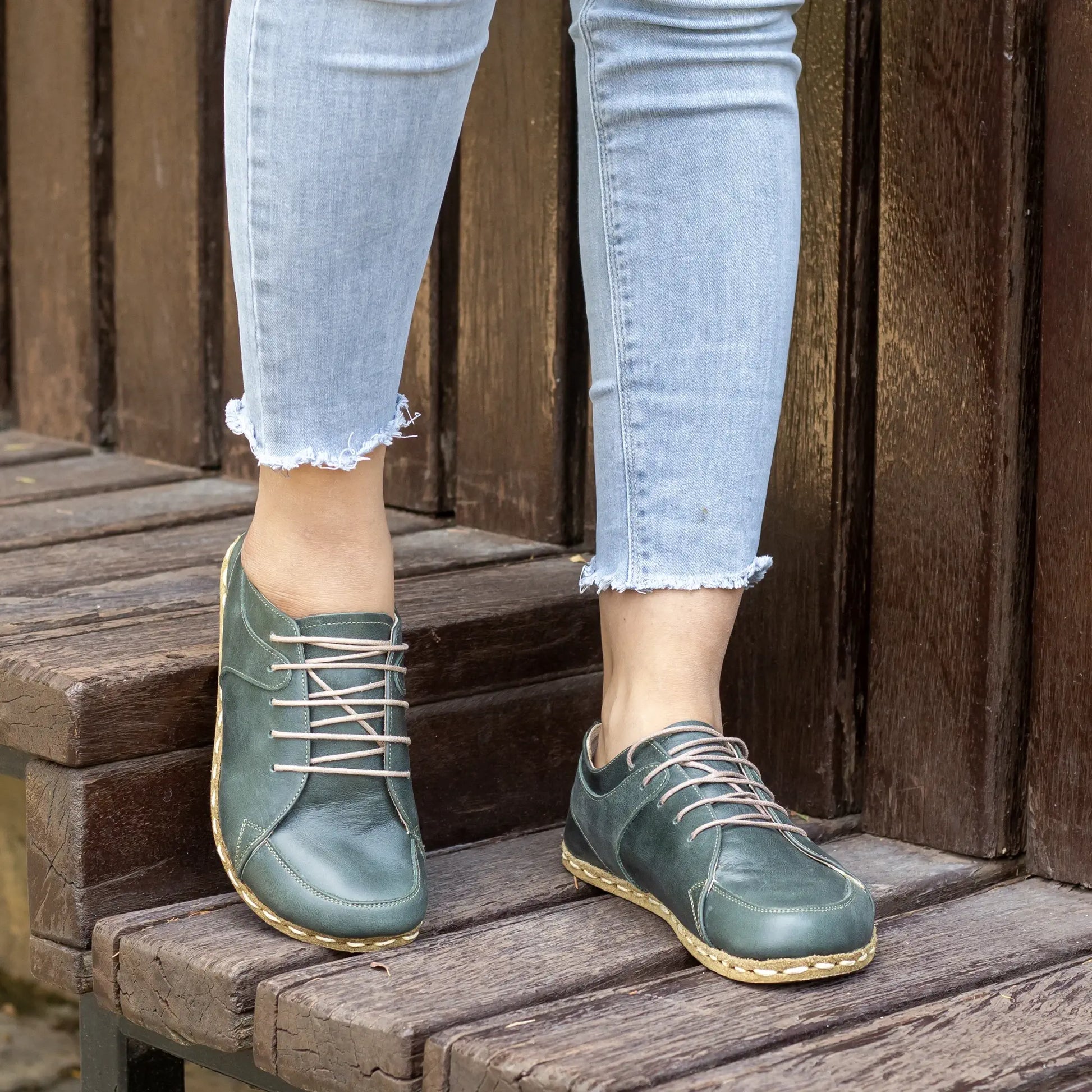 natural barefoot sneaker toledo green women