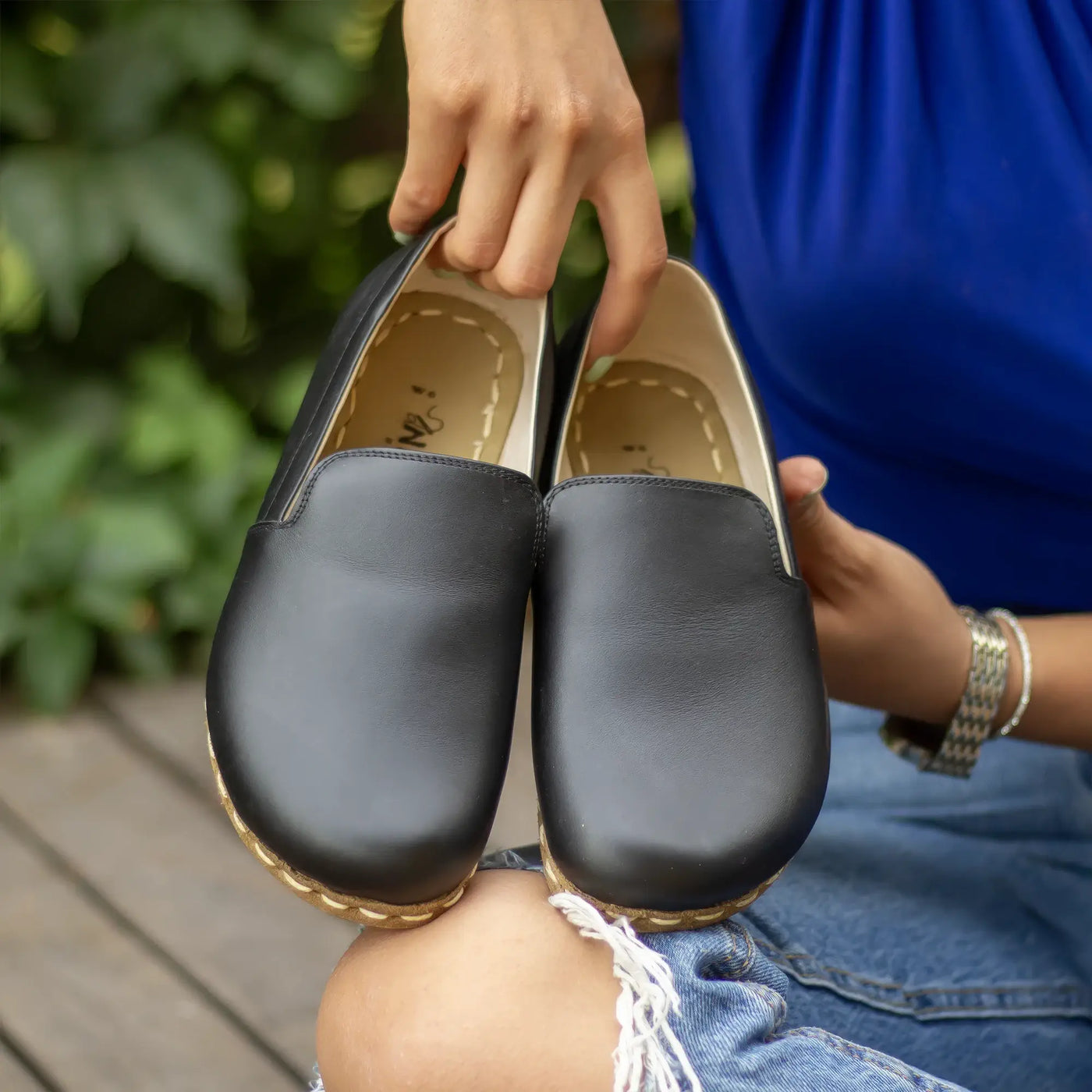 Barefoot Shoes Women's Black 6.5