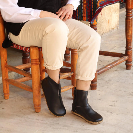 womens black barefoot boots with zipper casual wear