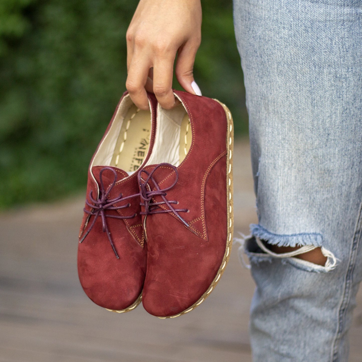 womens laced barefoot shoes oxford burgundy style