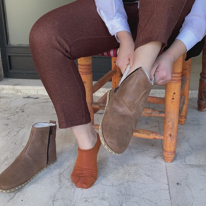 Barefoot Hiking Leather Boots Women's Matte Brown