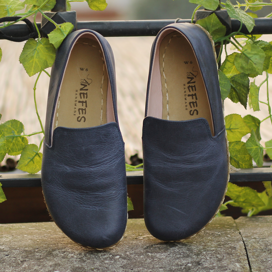 Handmade Crazy Navy Blue Modern Barefoot Leather Loafers