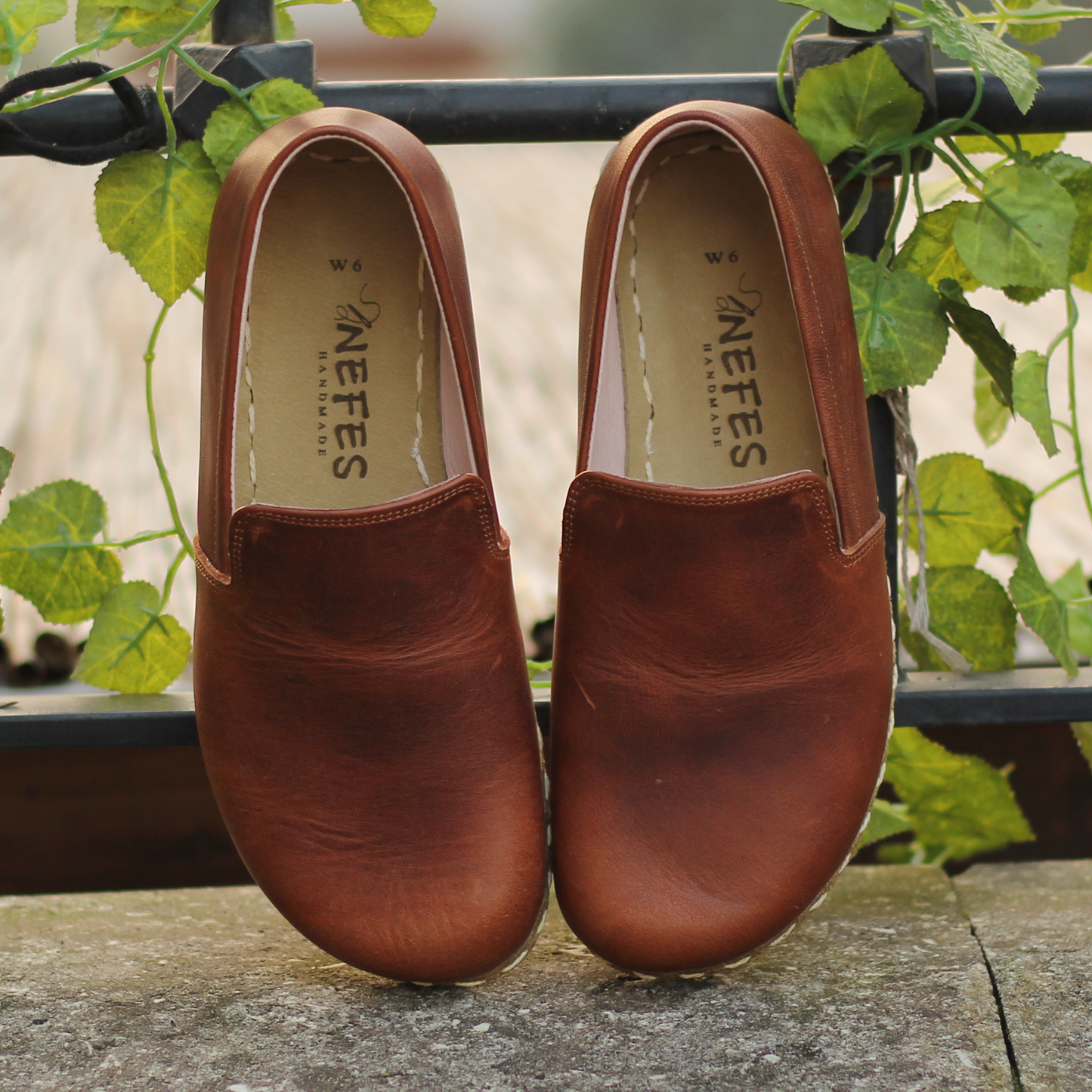 Modern Barefoot Shoes for Women: Crazy Brown Leather Elegance
