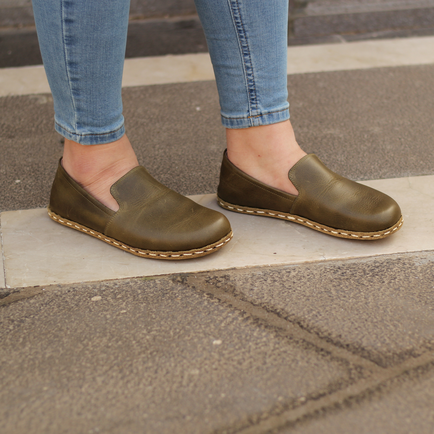 Women's Military Green Barefoot Flat Leather Shoes - Experience Barefoot Comfort in Style