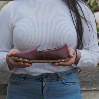 Women's Barefoot Grounding Shoes - Burgundy