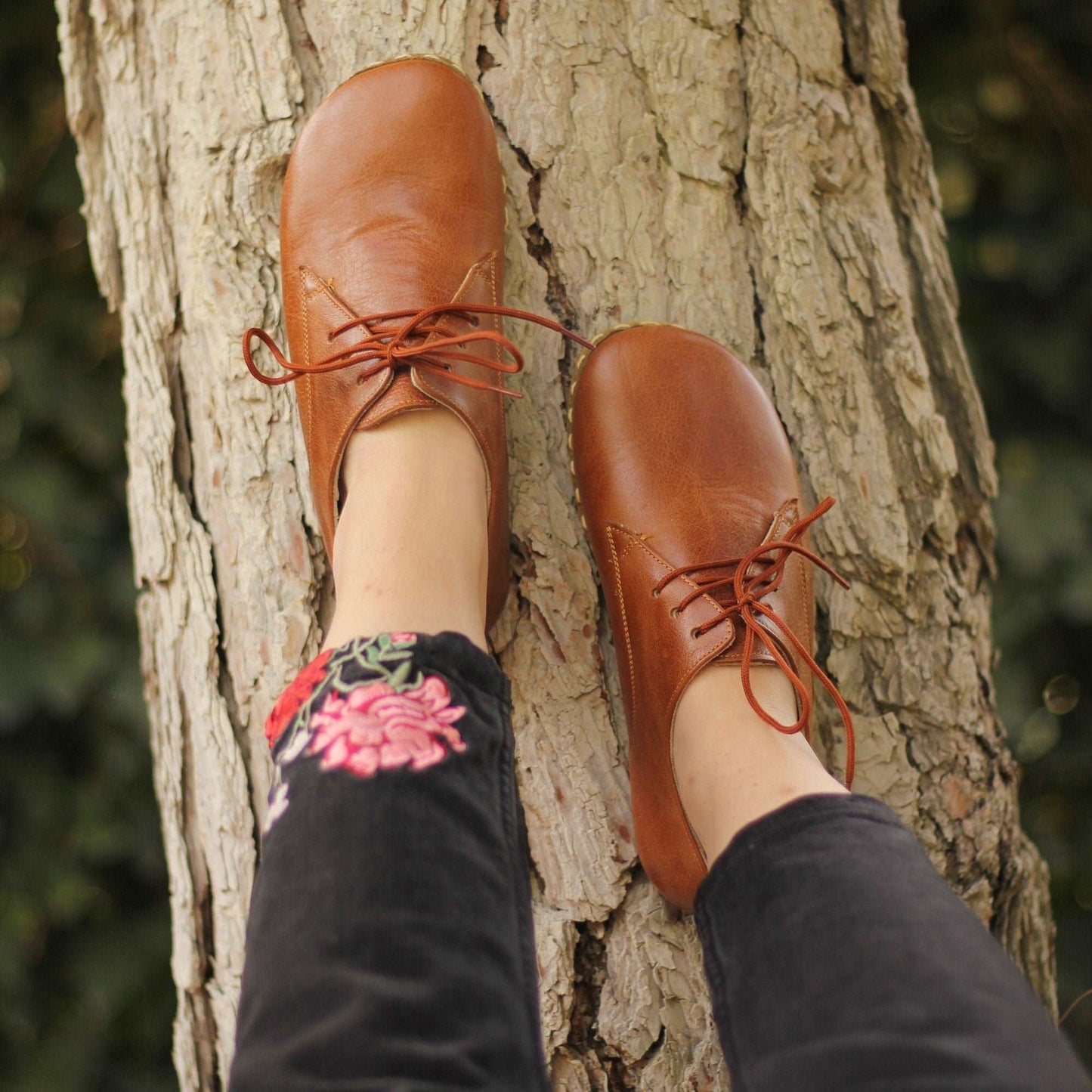 Women, Barefoot Shoes, Handmade, Antique Brown Leather, Laced Copper Rivet