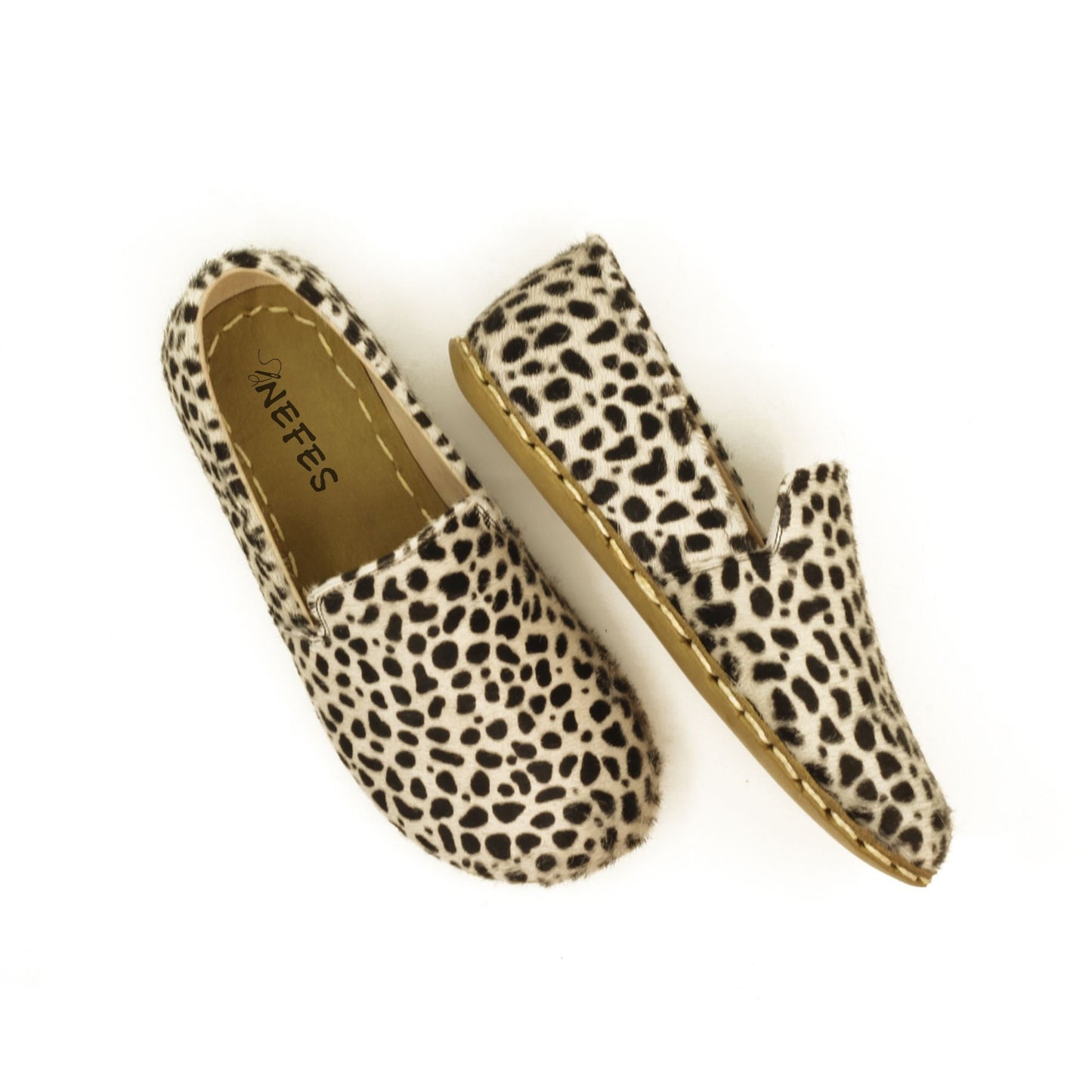 Make a Bold Fashion Statement with Leopard Print Calf Leather Barefoot Shoes for Women - Experience the Comfort of Going Barefoot!