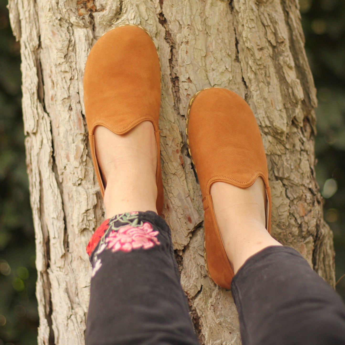 Elegant Handmade Barefoot Loafers for Women - Nefes